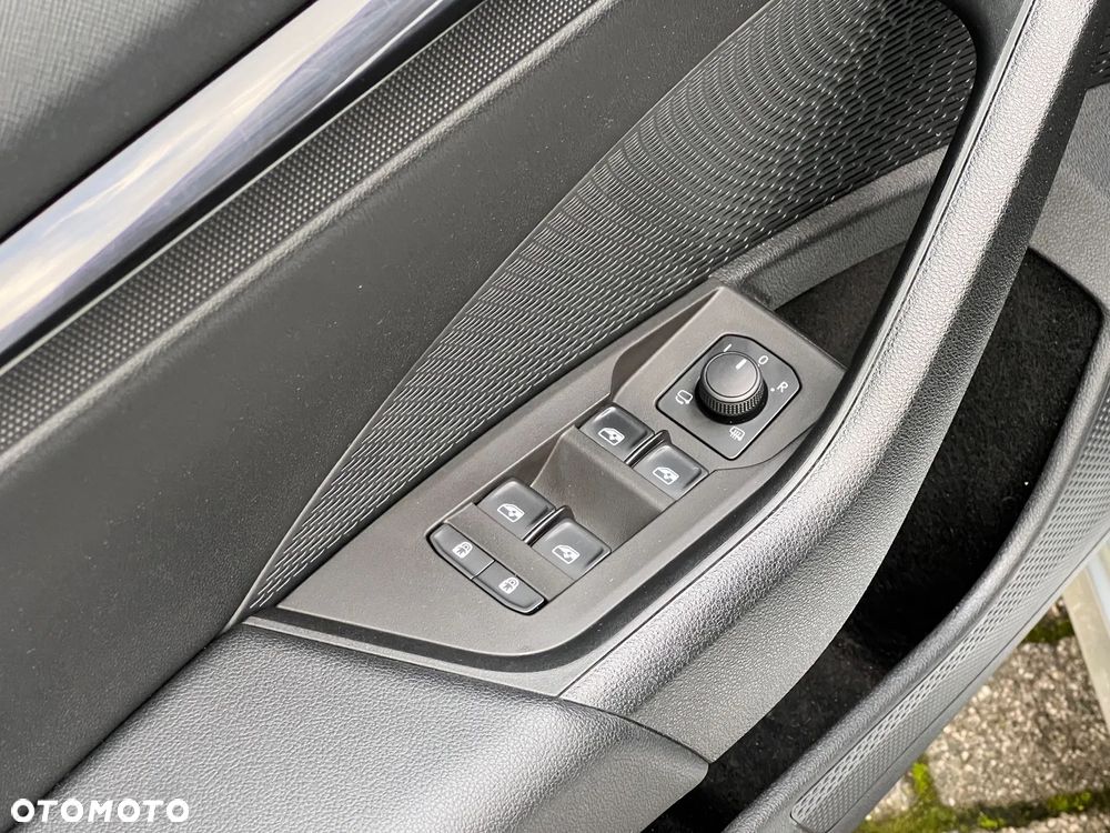 Skoda Octavia 1.5 TSI e-TEC DSG Style - 17