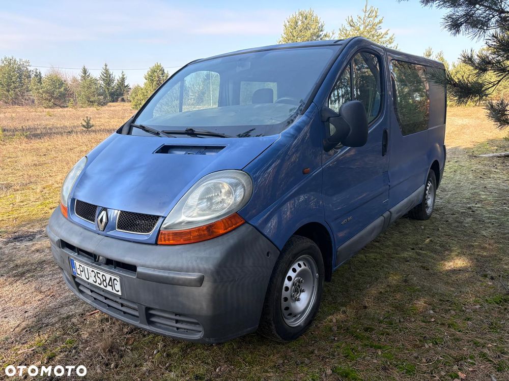 Renault Trafic - 2