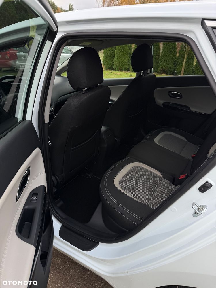 Kia Ceed 1.4 CVVT Dream Team Edition - 8