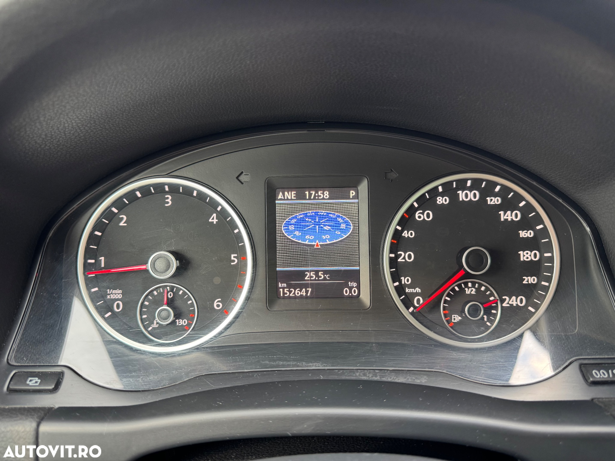 Volkswagen Tiguan 2.0 TDI 4Mot DSG Highline - 8