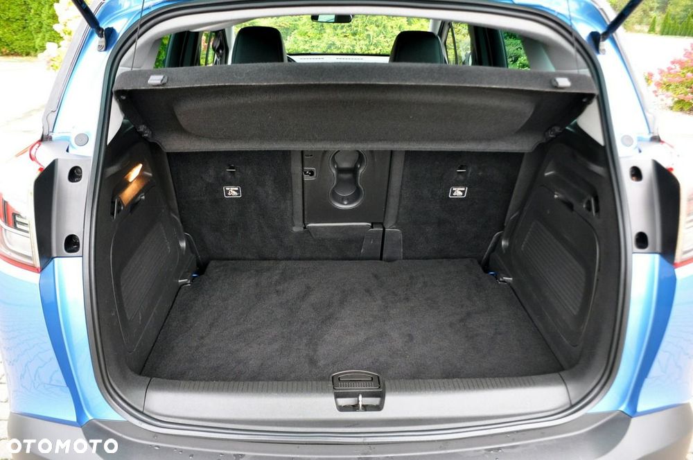 Opel Crossland X - 38