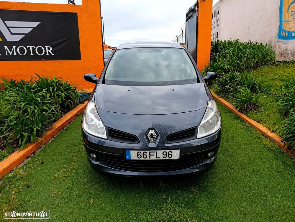 Renault Clio 1.5 DCI Dinamique - 12