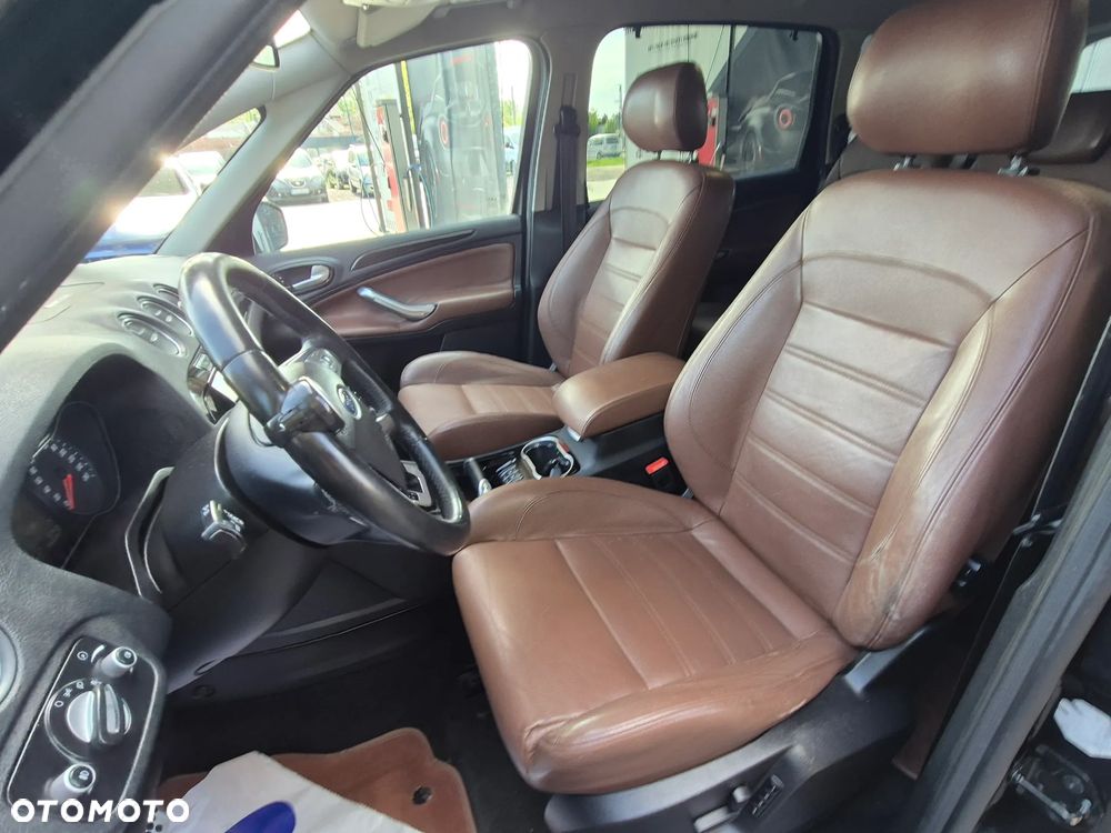 Ford S-Max 2.0 TDCi DPF Titanium X - 26