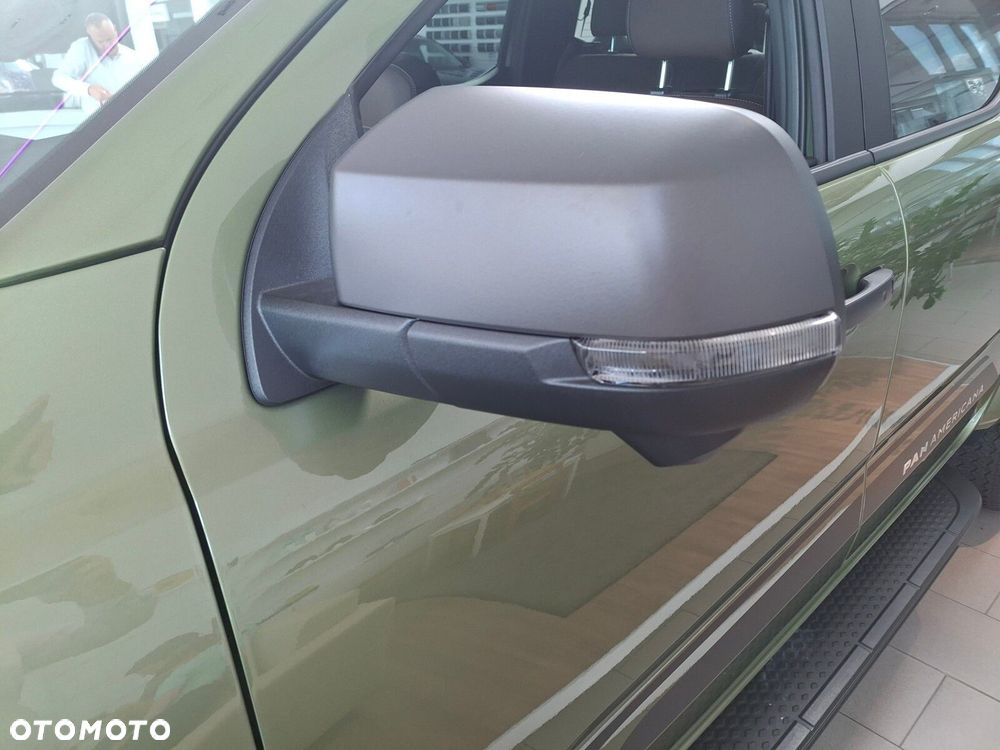 Volkswagen Amarok - 18