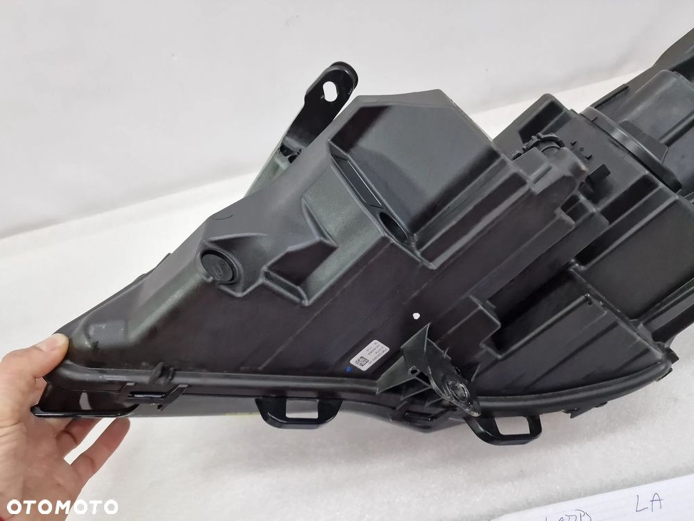 OPEL ASTRA K V 16- PRAWA LAMPA PRZEDNIA PRZÓD SOCZEWKA LED + H7 , NR 39047199 , NR AUKCJI LA384 - 8