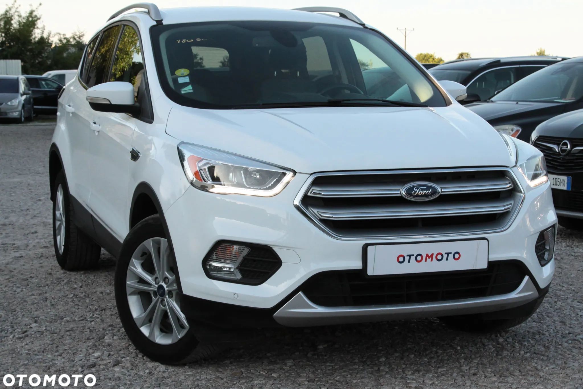 Ford Kuga 2.0 TDCi 2x4 ST-Line - 1