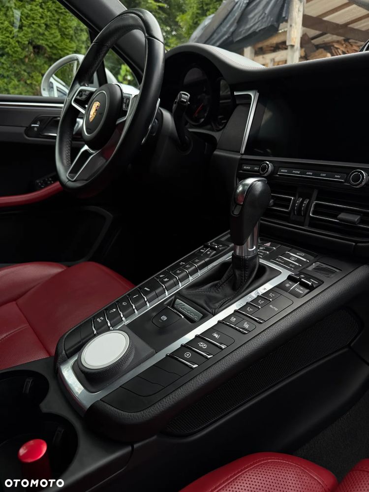 Porsche Macan GTS - 12
