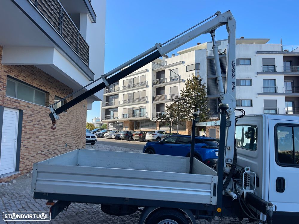 Iveco Dailly 35-110 com GRUA - 12