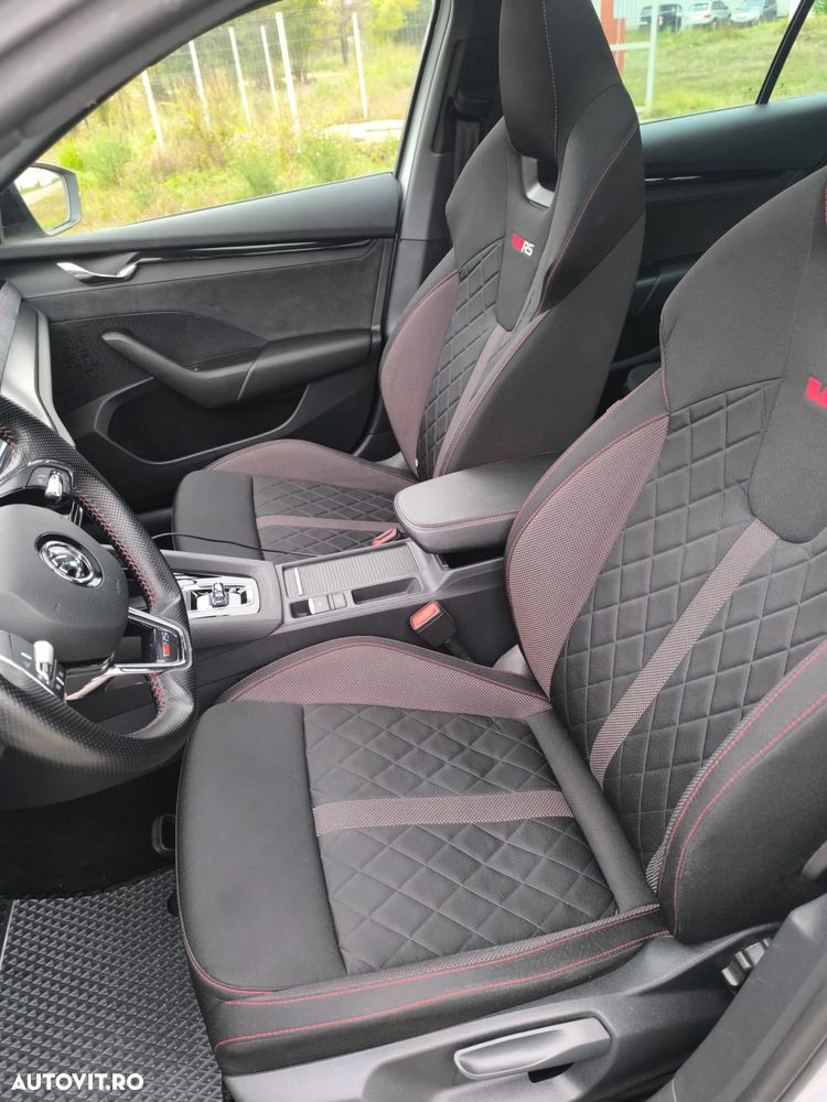 Skoda Octavia 2.0 TDI DSG RS - 14