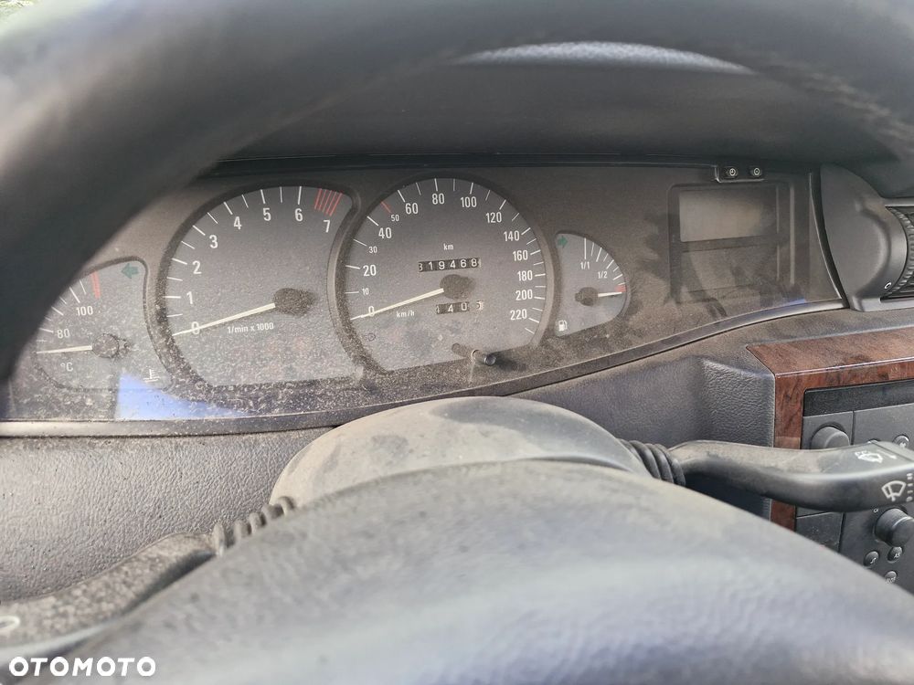 licznik Opel  Omega B