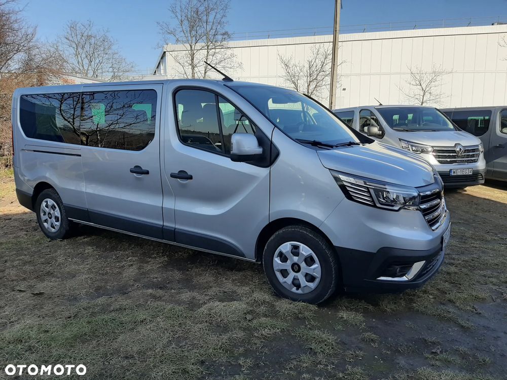 Renault Trafic 2.0 dCi EDC - 6