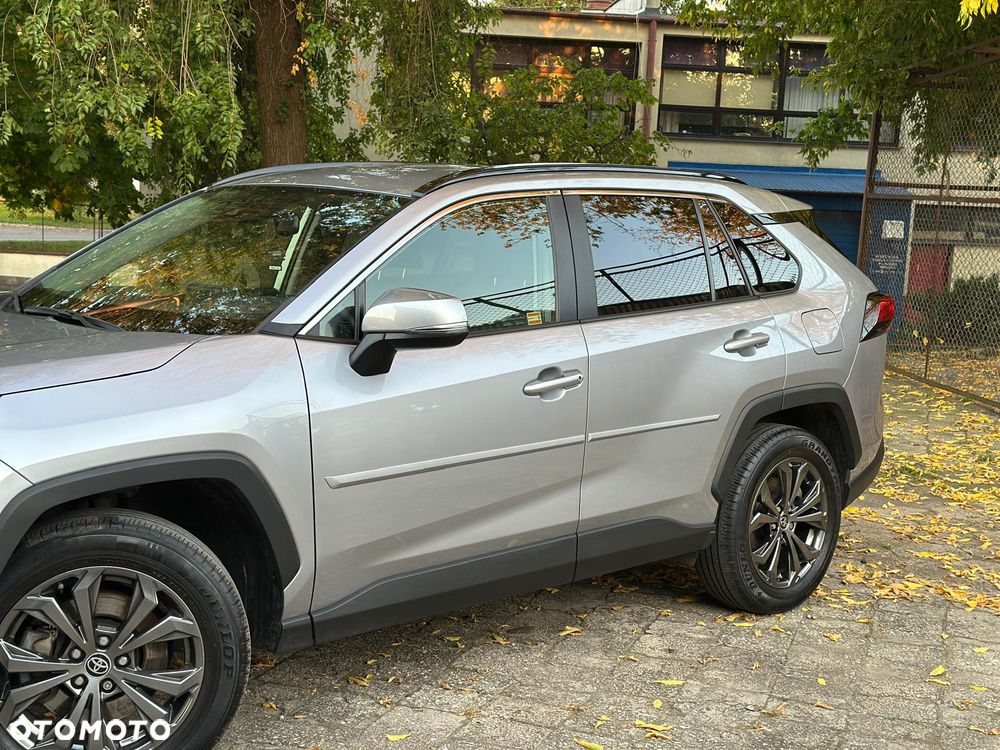 Toyota Rav4 2022 photo 4
