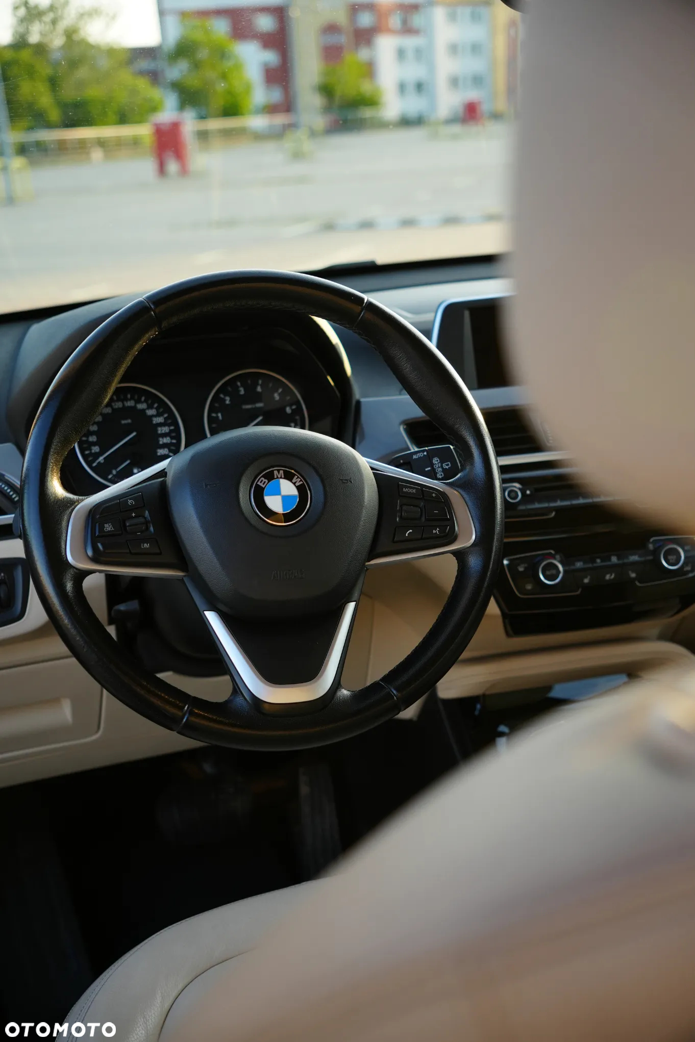 BMW X1 sDrive18i Advantage - 13