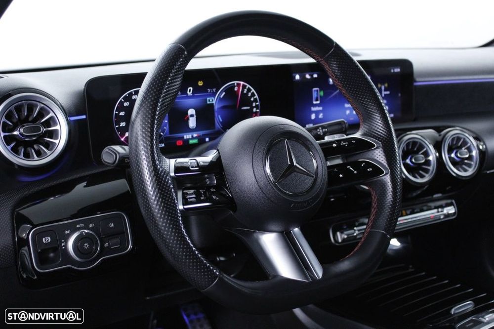 Mercedes-Benz A 250 e - 23