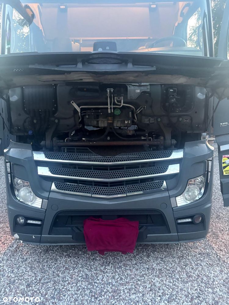 Mercedes-Benz Actros 1845 - 11