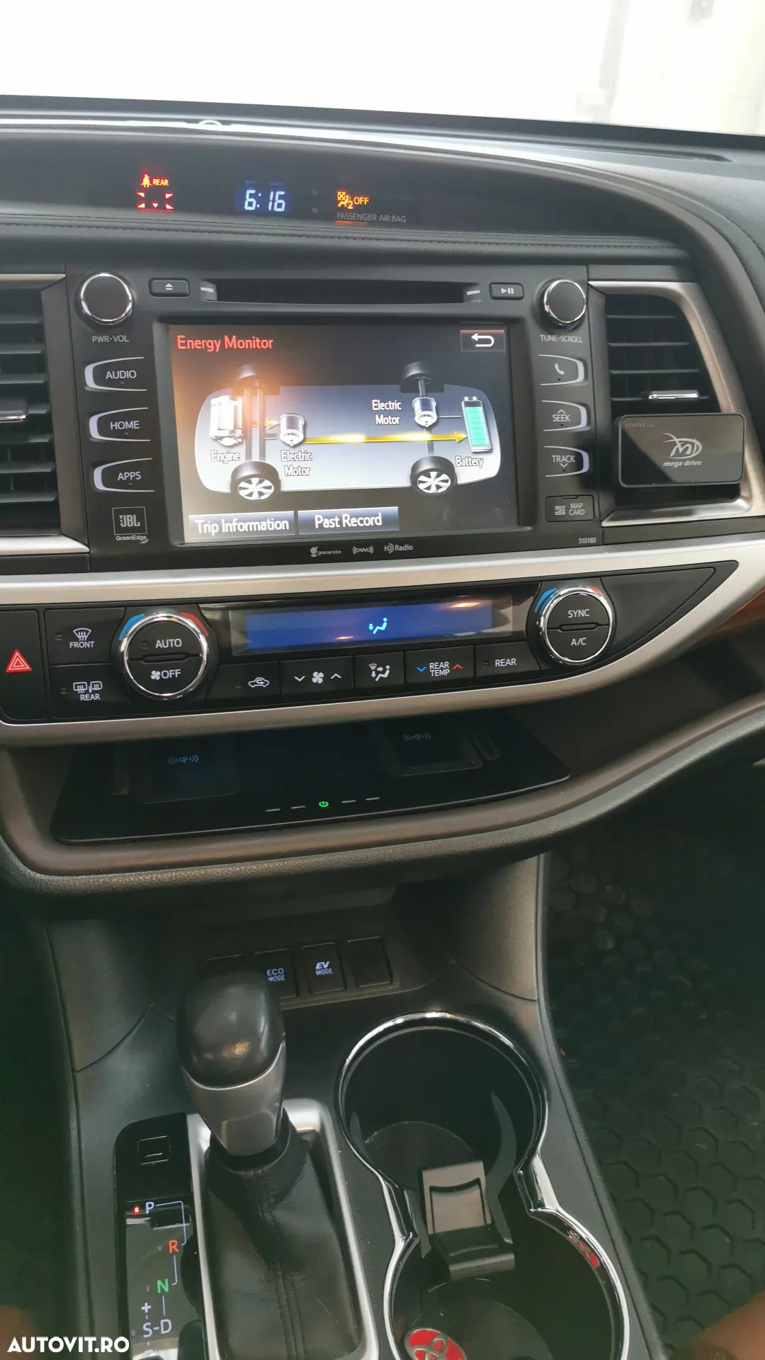 Toyota Highlander - 10