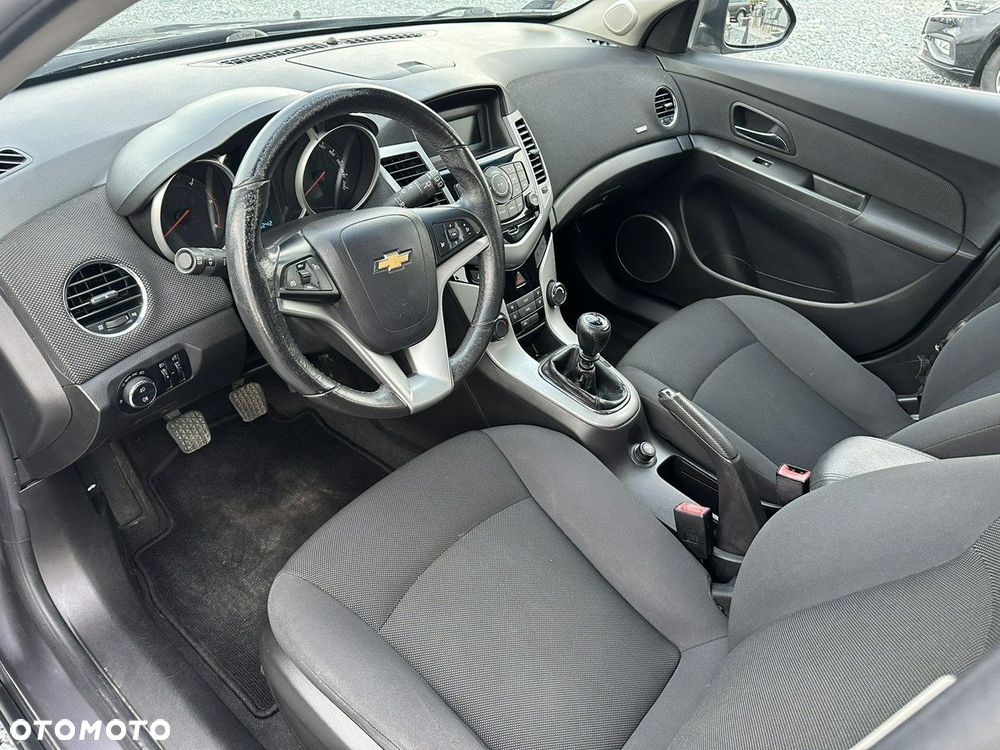 Chevrolet Cruze 2.0 D LT - 10