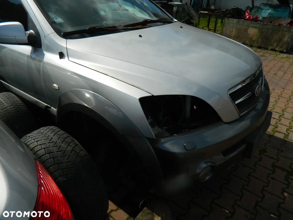 Kia Sorento 2.5 CRDI Maska Zderzak Lampy Błotniki Przód Kompletny Srebrny - 3