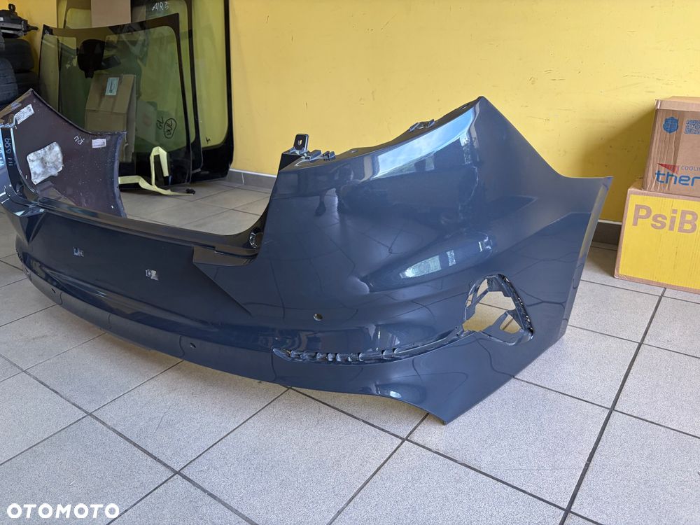 Kia Proceed III zderzak tył tylni 4 x PDC - 2