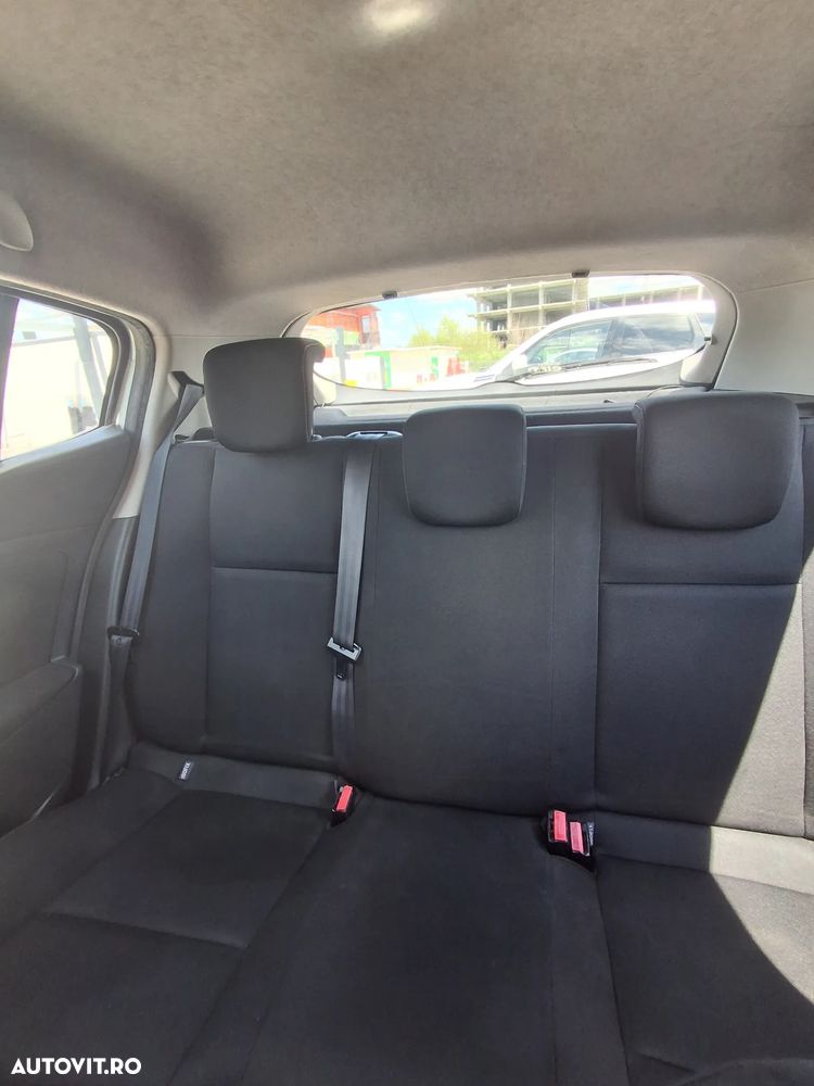 Renault Megane 1.5 dCi Expression - 14
