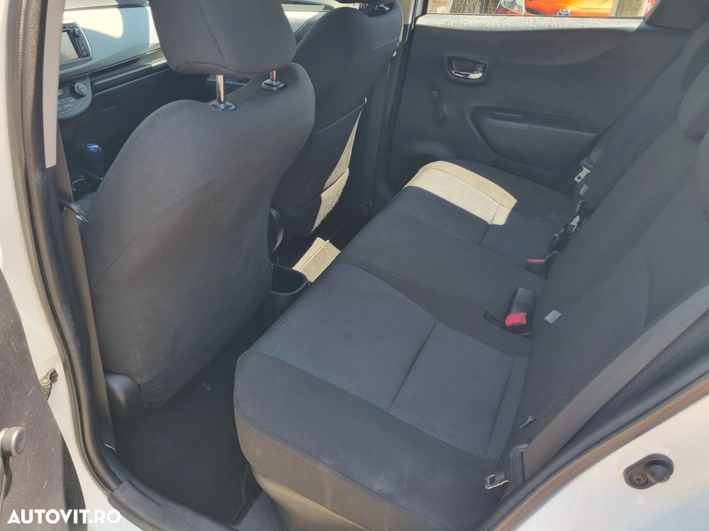 Toyota Yaris 1.5 VVT-i Comfort - 9