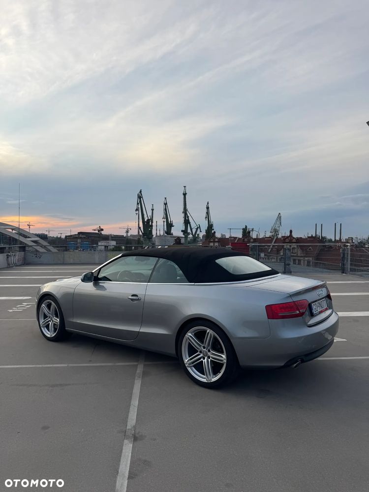 Audi A5 Cabrio - 11