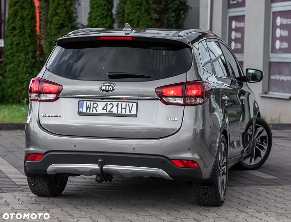 Kia Carens 1.7 CRDi L 7os - 15