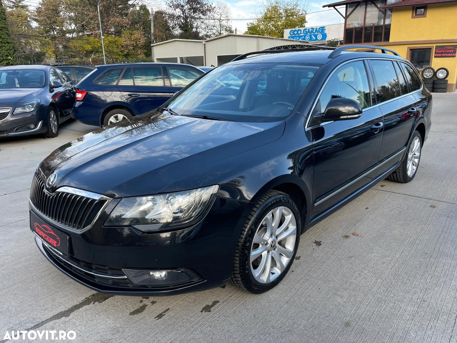 Skoda Superb Combi 2.0 TDI Elegance DSG - 1
