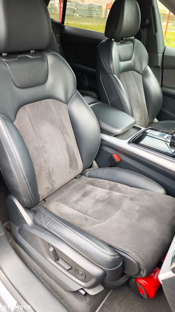 Audi Q8 50 TDI mHEV Quattro Tiptronic - 24