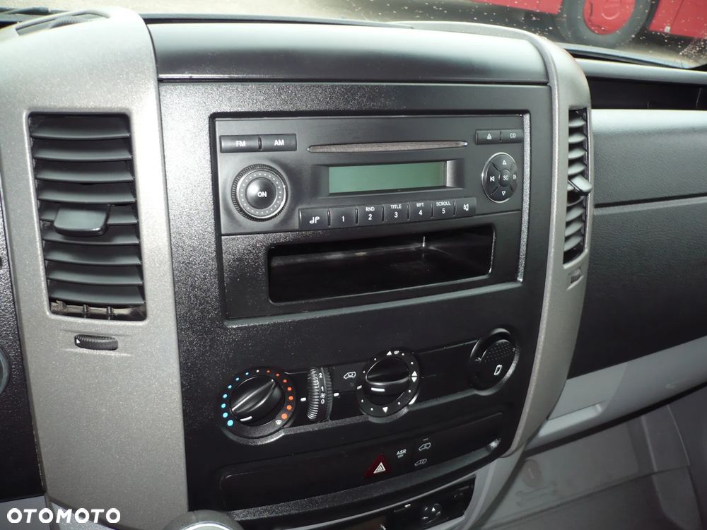 Volkswagen Crafter - 7