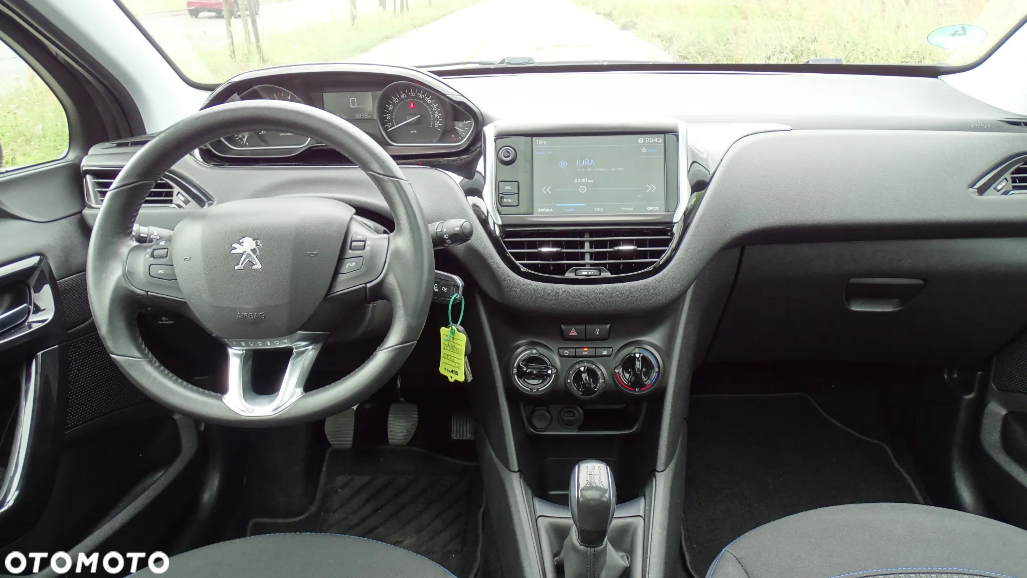 Peugeot 208 PureTech 82 Stop & Start Signature - 7