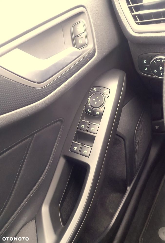 Ford Focus 1.5 EcoBlue STart-Stopp-System TREND - 22