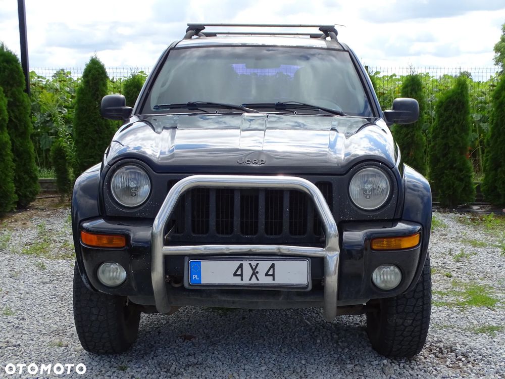 Jeep Liberty - 13