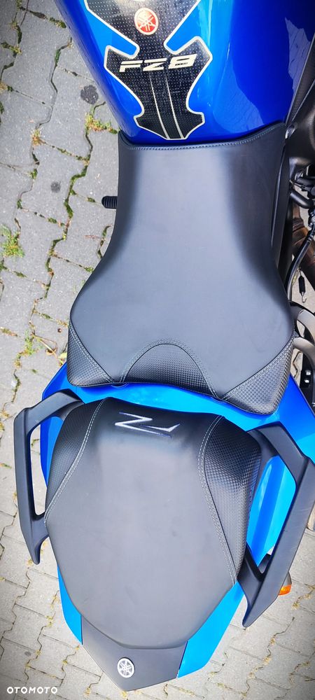 Yamaha FZ8 - 28