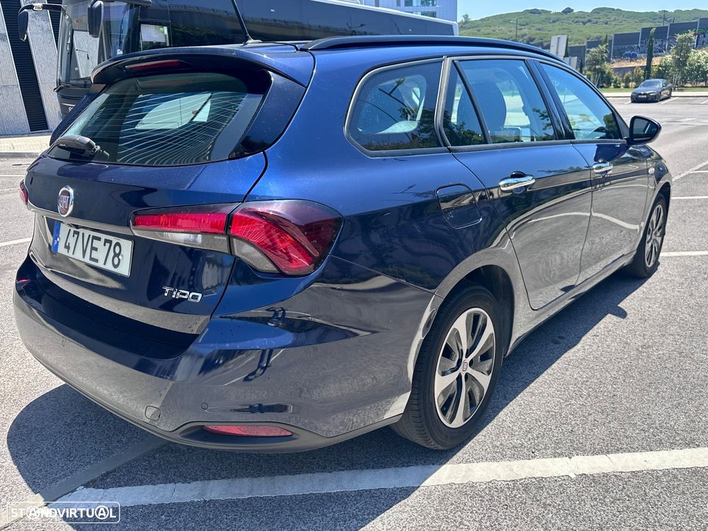 Fiat Tipo Station Wagon 1.6 M-Jet Lounge Tech - 24