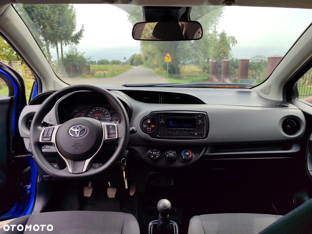 Toyota Yaris 1.0 Active - 5