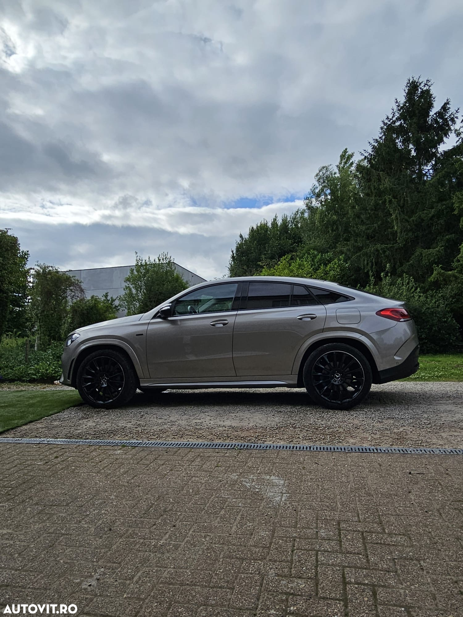Mercedes-Benz GLE Coupe 350 de 4Matic 9G-TRONIC Exclusive - 34
