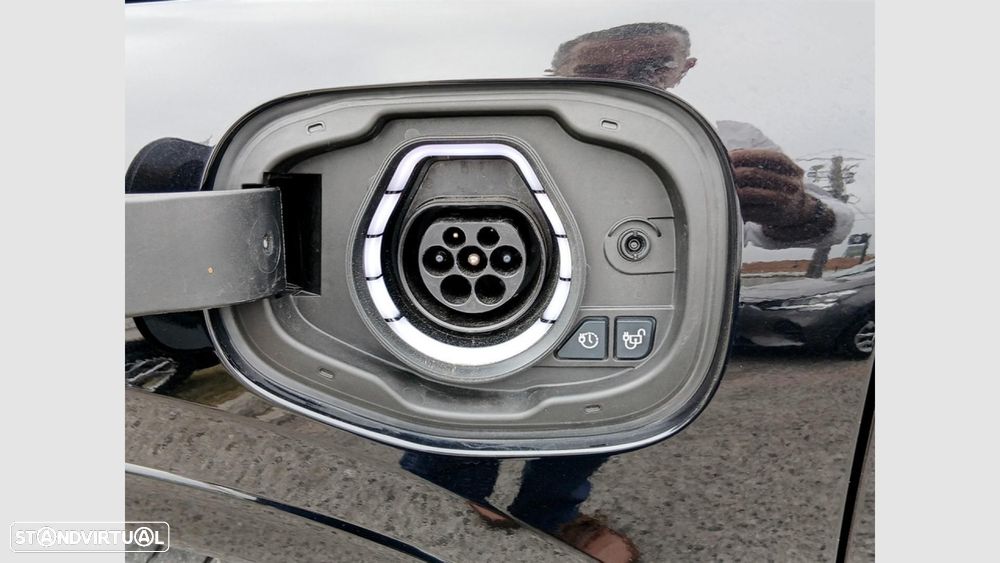 Ford Kuga 2.5 PHEV ST-Line - 20