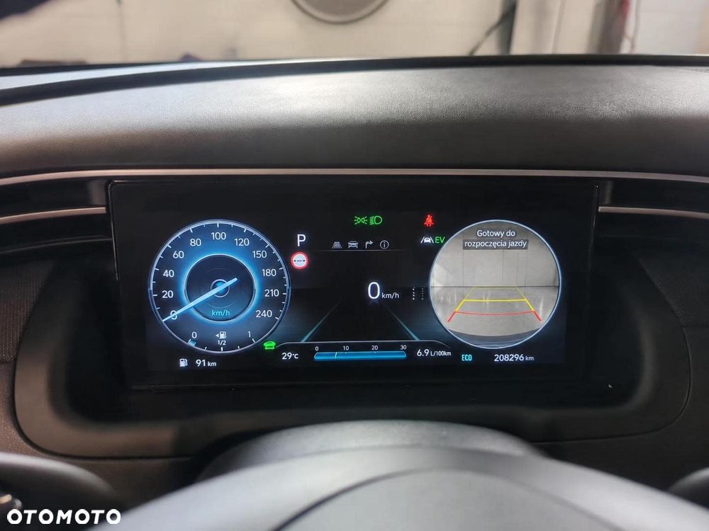 Hyundai Tucson 1.6 T-GDi HEV Executive 2WD - 12