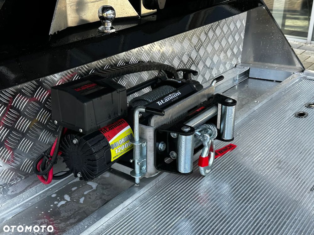 Mercedes-Benz Sprinter - 34