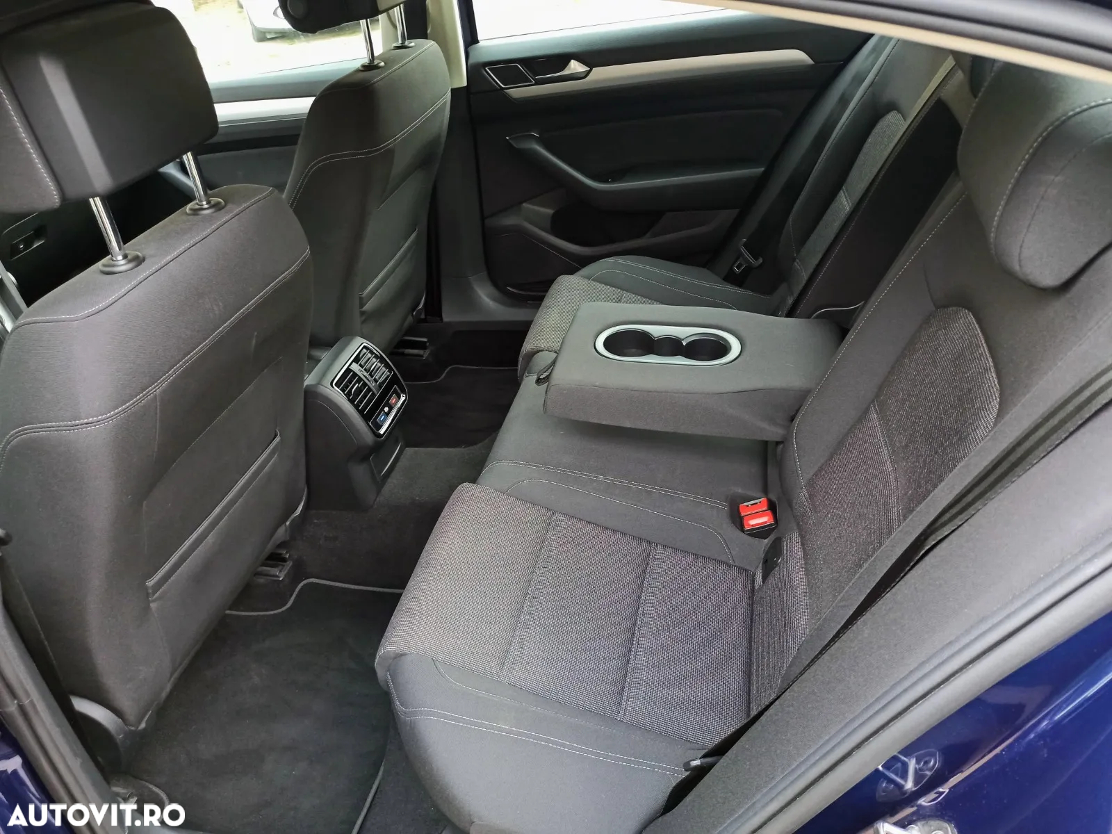 Volkswagen Passat Variant 1.5 TSI OPF DSG Comfortline - 10