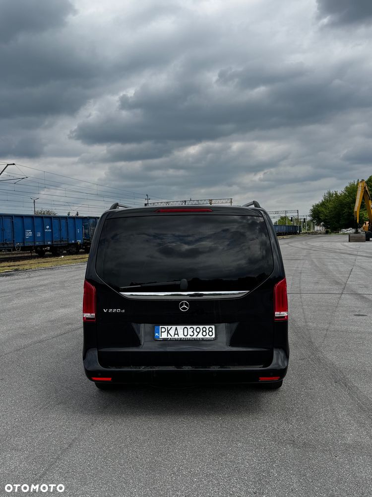 Mercedes-Benz Klasa V 220 CDI Avantgarde 7G-Tronic (d³ugi) - 6