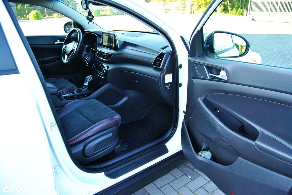 Hyundai Tucson 1.6 CRDi 48V-Hybrid 2WD DCT Trend - 19