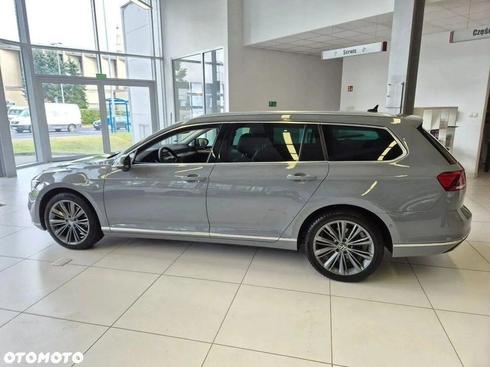Volkswagen Passat 2.0 TDI Elegance DSG - 5
