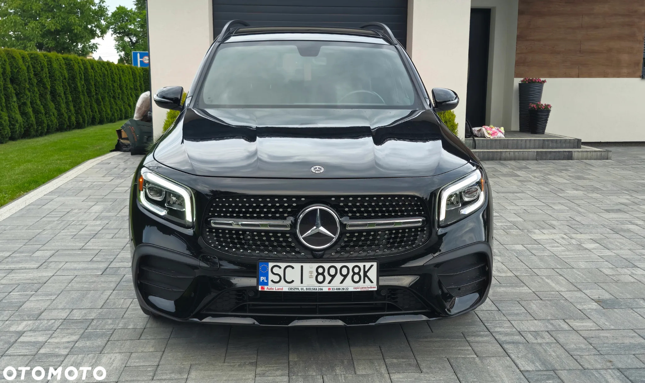 Mercedes-Benz GLB 250 4-Matic AMG Line 8G-DCT - 3