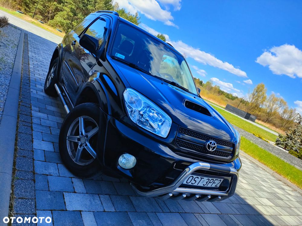 Toyota RAV4 - 7