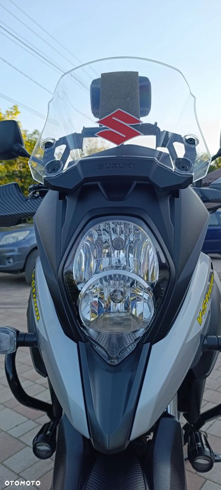 Suzuki V-STROM - 15
