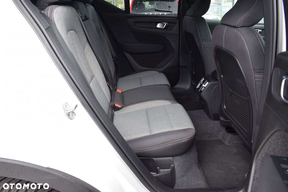 Volvo XC 40 - 15