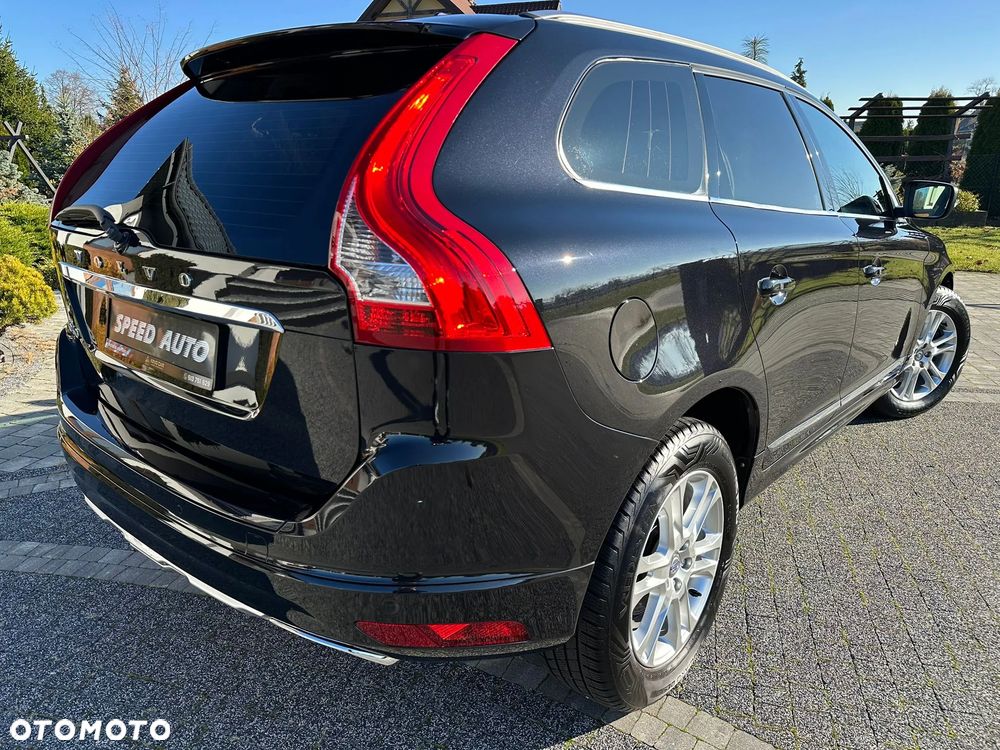 Volvo XC 60 D5 AWD Geartronic Summum - 6