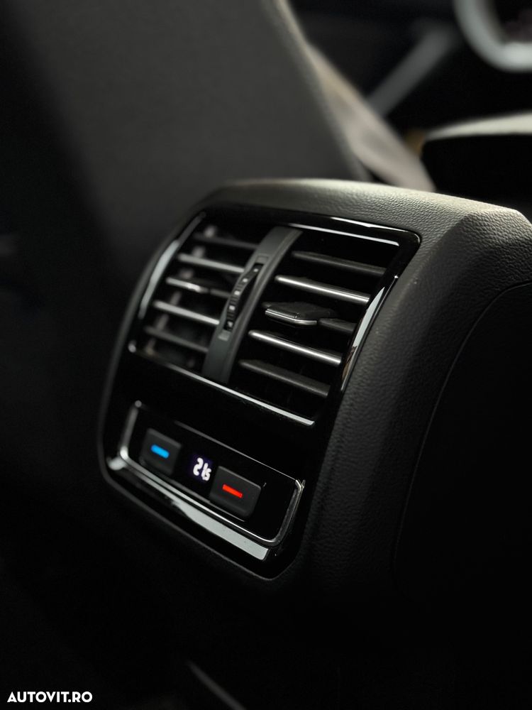 Volkswagen Passat Variant 2.0 TDI SCR DSG Comfortline - 9